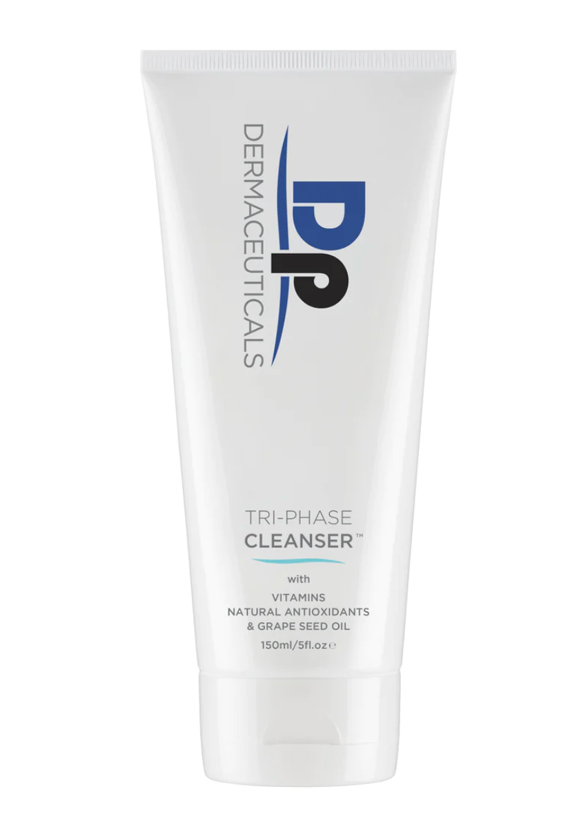 DP DERMACEUTICALS TRI - PHASE CLEANSER - Kolmivaiheinen puhdistusöljy