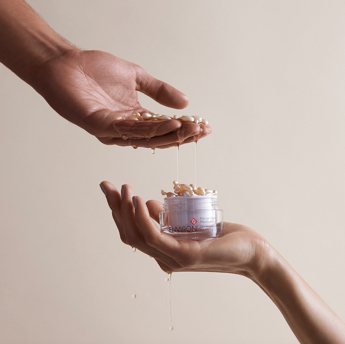 ENVIRON VITA-ANTIOXIDANT HYDRATING OIL CAPSULES - Öljykapselit. Kasvoöljy