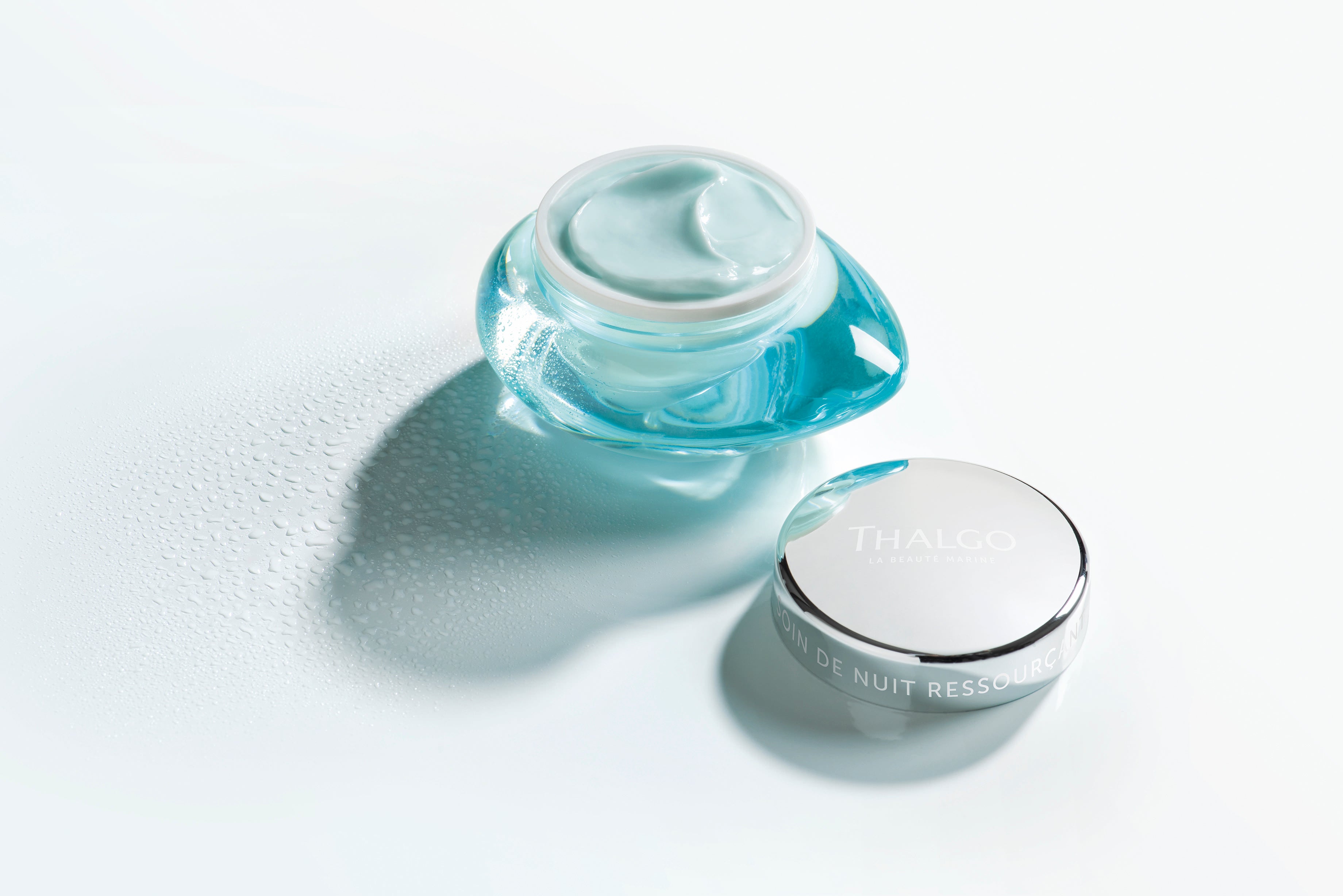 THALGO REVITALISING NIGHT CREAM - Kosteuttaa, korjaa ja elvyttää ihoa yöllä. yövoide. kosteuttava yövoide