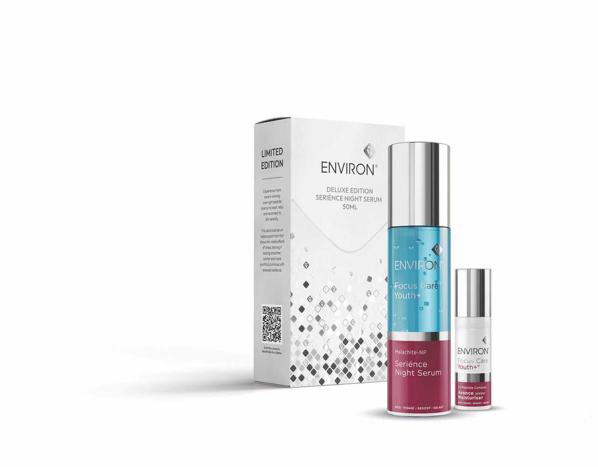 ENVIRON Lahjapakkaus sisältää SERIÉNCE™ NIGHT SERUM 50ml sekä ENVIRON TRI - PEPTIDE COMPLEX AVANCE MOISTURISER 5ml.