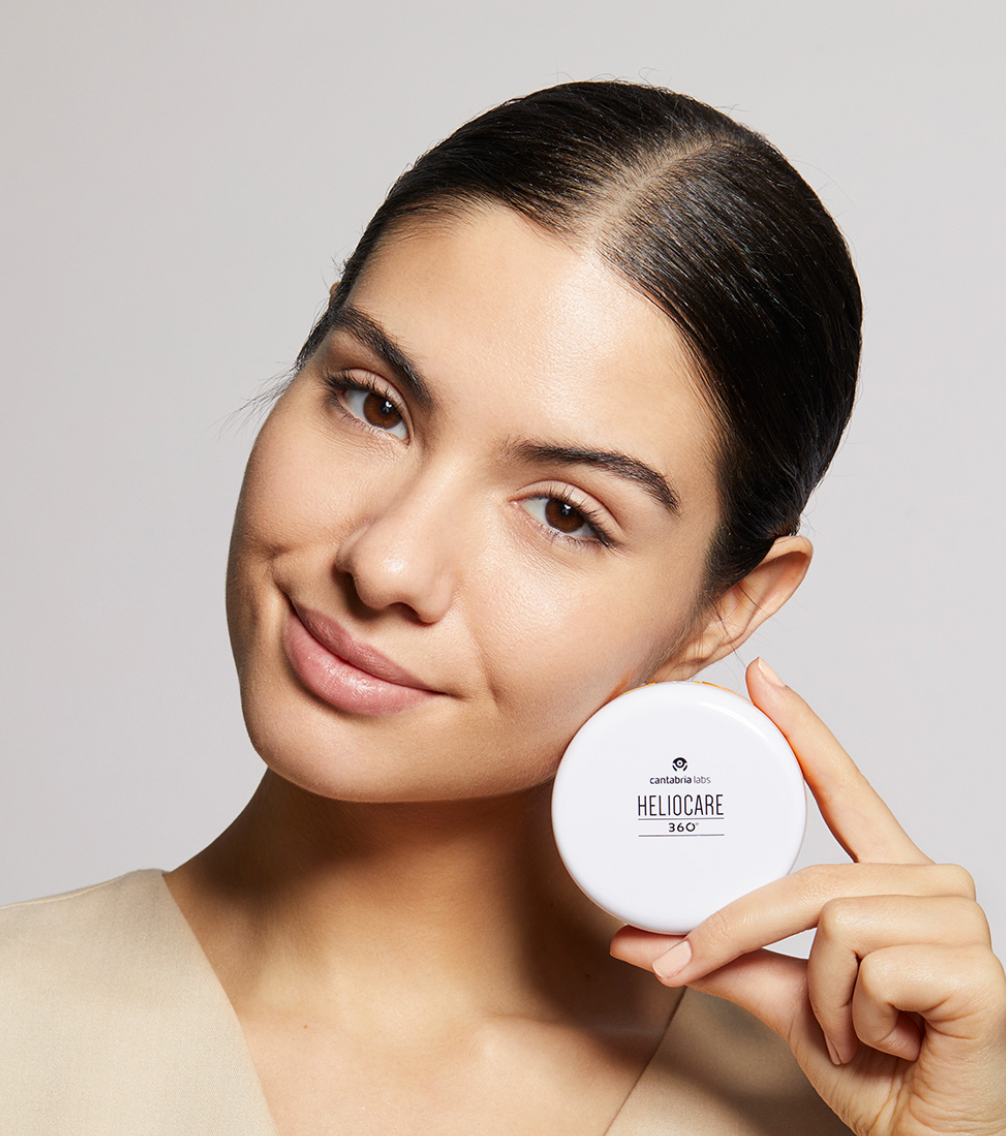 HELIOCARE OIL-FREE COMPACT SPF 50+ Meikkivoide, joka suojaa auringolta ja peittää kevyesti.