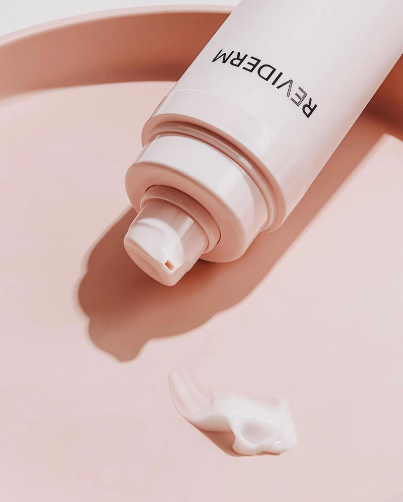 REVIDERM retA CREAM - A-vitamiinivoide tasoitta juonteita ja uusii ihoa